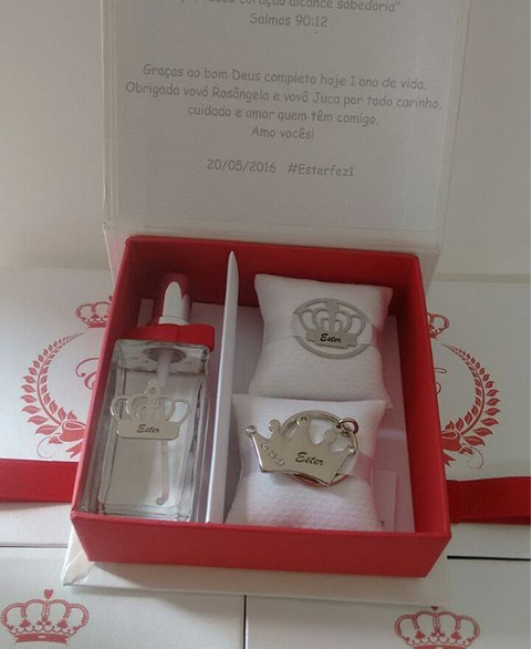 lembranca_diferente_princesa_kit_padrinhos_coroa_maternidade_1_ano_lembrancas_especiais