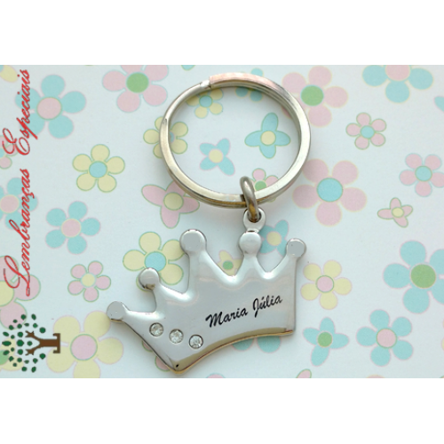 lembrancinha_principe_princesa_coroa_nascimento_1_ano_chaveiro_coroa_strass_diferente_lembrancas_especiais_2-500x500